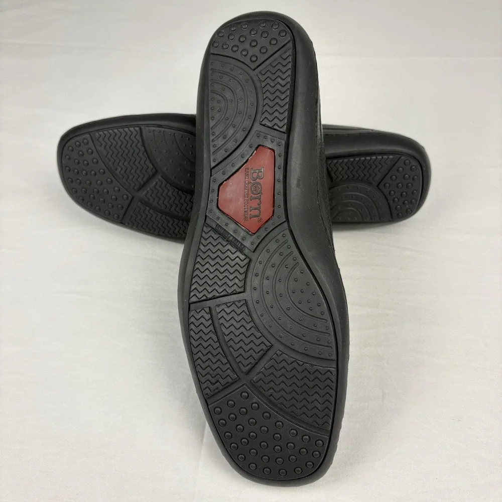 BORN Weston Soft Leather Slip On Moccasin Driving Shoes 10.5M Black EUC